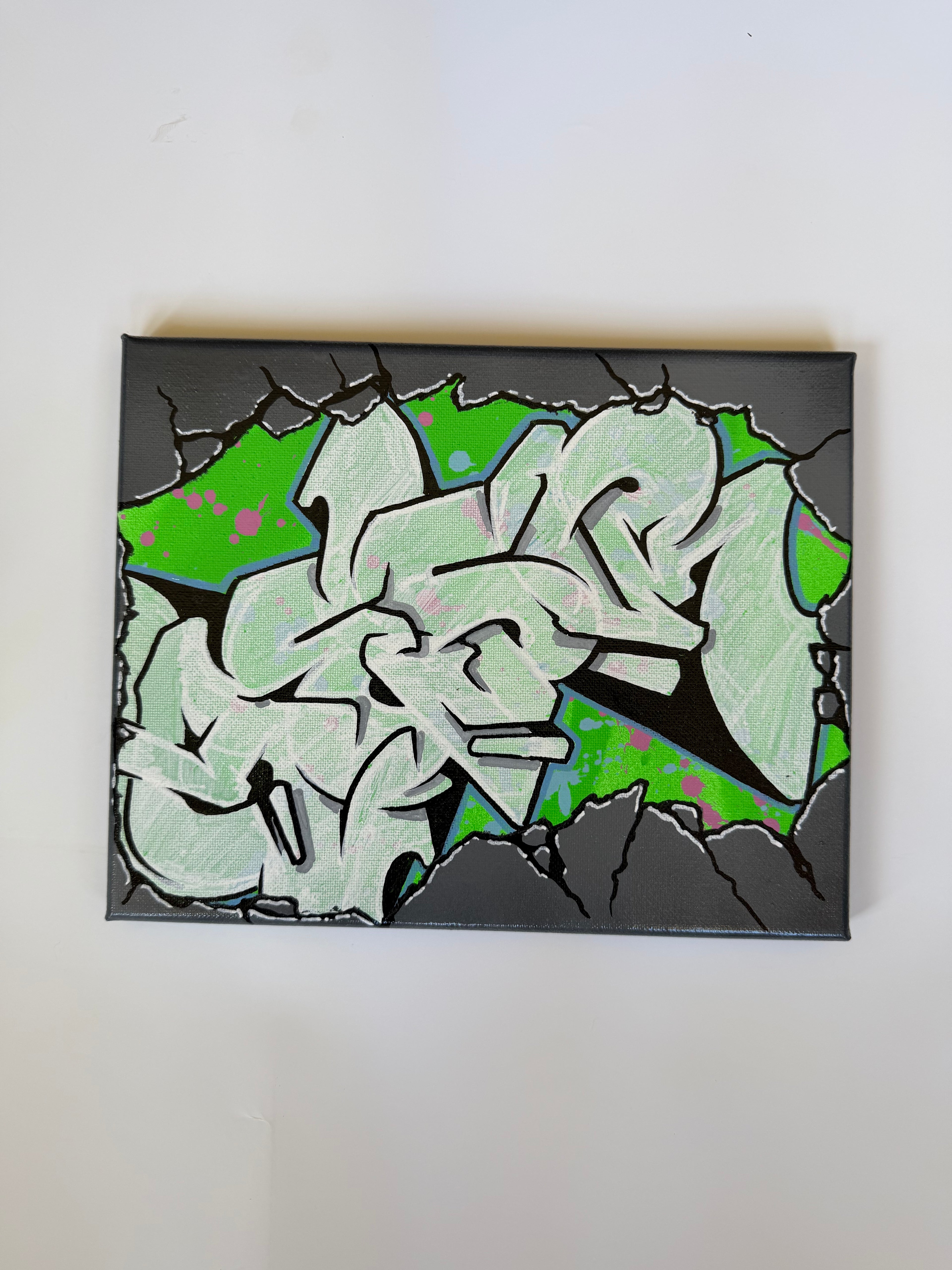 GREEN WILDSTYLISH GREEN CONCRETE PIECE